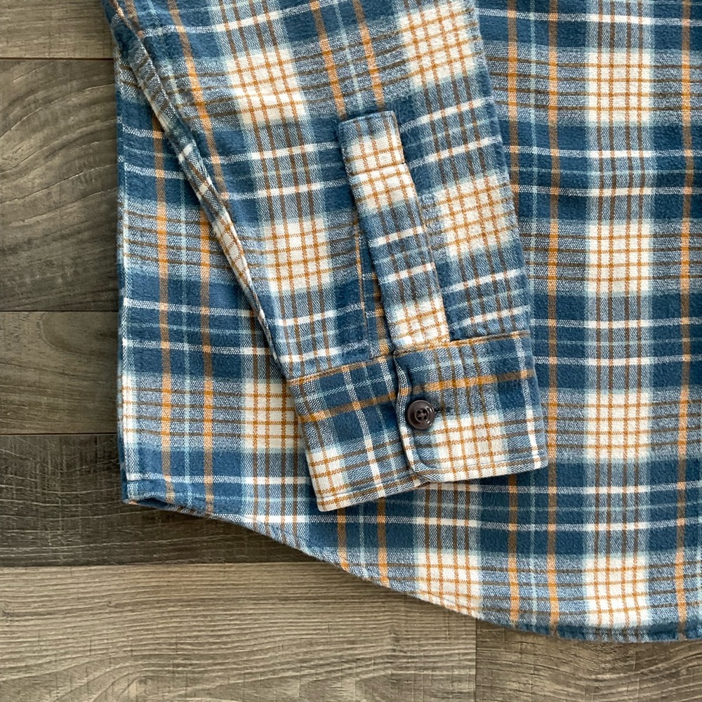 LL Bean Signature 1933 Chamois Cloth Shirt Men’s XL Slim Blue Tan Plaid 290020 - Picture 2 of 11